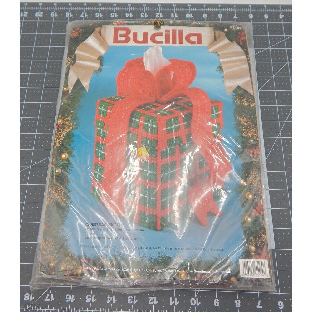 Bucilla Christmas Present Plastic Canvas Kit 61164 Tissue Box Gift Holiday Craft